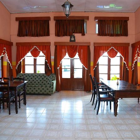 British Cliff Club Resort Утакаманд Экстерьер фото